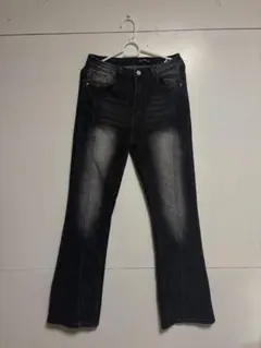 Item thumbnail for item 6f27142c-f80b-4506-aa7b-a894a9149200