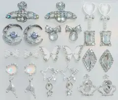 ネイルパーツ22点セット　まとめ売り　土星　蝶々　人形　ハート　クラウン