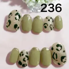 236★ネイルチップ★ハンド★32枚セット★ショートオーバル