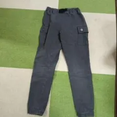 グレーのカーゴパンツ 150センチ