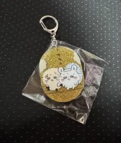ちいかわ ラメアクリルキーホルダー5【モモンガとラッコ】