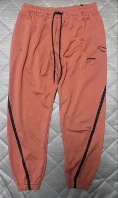 Item thumbnail for item 98b6c22b-f511-4aac-92ba-d5c1e2c9823b