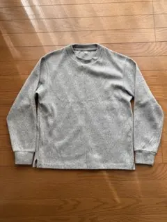 ユニクロ　ソフトニットフリースクルーネックT グレー　Sサイズ