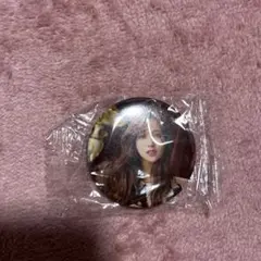 TWICEミナ缶バッチ