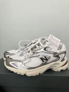 New Balance　24センチ ML725CG D ホワイト/シルバー