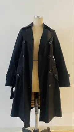 美品 バーバリー ブルーレーベル トレンチコート 38ブラックのサムネイル