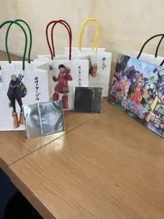 銀座 に志かわ ワンピース コラボ カード 紙袋4セット　かード4枚付き