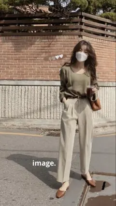 ◆4/14まで短期出品◆　ZARA beige SLACKS