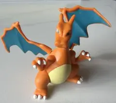 ポケモンフィギュア　モンコレ　リザードン