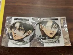 進撃の巨人　final seasonリヴァイ 缶バッジ 2点セット