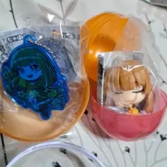 カラフルピーチえと　ガチャガチャ　おねむたん　フィギュア　アクリルキーホルダー