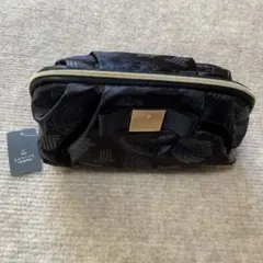 Item thumbnail for item e921ea6e-7b6c-4d60-a275-37a32009c39c