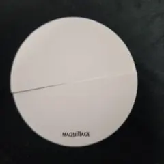 MAQuillAGE シアーアイボリー フェイスパウダー