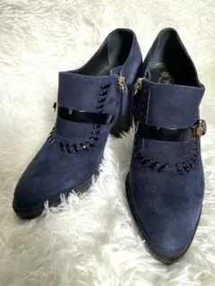 トッズ TOD'S ブーティ アーモンドトゥ チャンキーヒール ネイビー