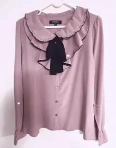 ロリータ シャツ