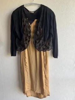 レース付きカーディガンとノースリーブドレスセット