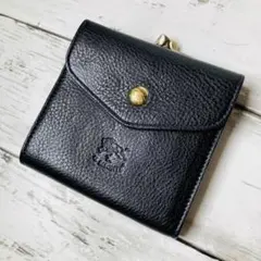 【美品　高級感漂う美しい本革】　IL BISONTE　がま口折財布　黒　バイソン