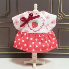 【10cmぬい服】いちごのレトロワンピースB