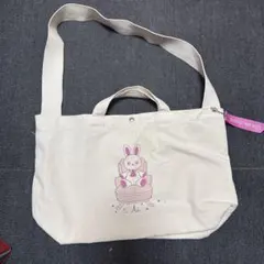 ウサギイラストのキャンバスバッグ