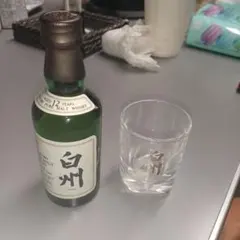 【箱付最安値】白州蒸留所限定ウイスキー白州ピーテッドモルト180ml２本セット 箱付 最安値】白州蒸留所限定ウイスキー白州ピーテッドモルト180ml2本