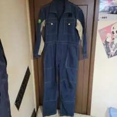 Item thumbnail for item 4526268d-33f9-42aa-8f2e-1937f28e8317