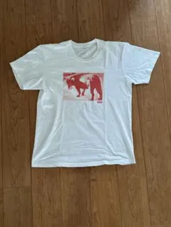 マ*ス様 supreme tシャツのサムネイル