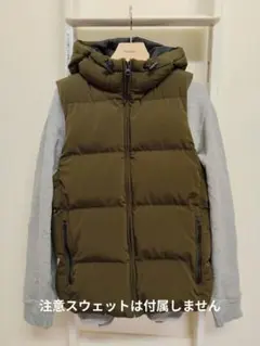 GU　中綿ベスト フード　オリーブ　M