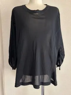 LilianeBurty大きいサイズLL透け感のある黒のカットソー♭7278のサムネイル