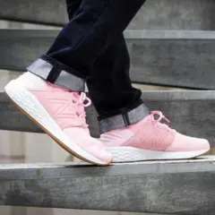 ニューバランス 23.5