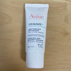 アベンヌ　シカルファットプラスリペアクリーム　保湿クリーム　敏感肌用　40ml