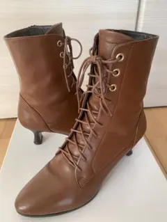 エレガンス卑弥呼　レースアップ レザーショートブーツ　ブラウン
