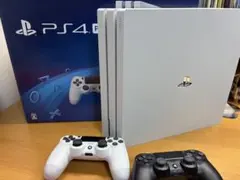 PS4 Pro ホワイト1TB CUH-7200Bコントローラー2個、スタンド付