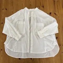 ホワイトスタンドカラーシャツ