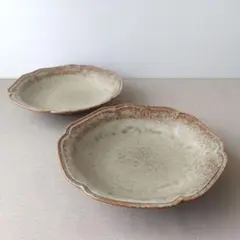 【2枚】新品 日本製 美濃焼 花音6.3深皿 大皿 パスタ皿 灰釉 ベージュのサムネイル