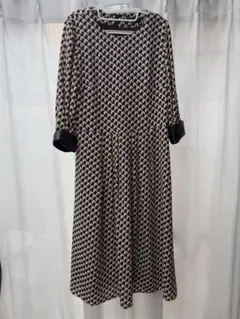 【美品】Reflect 幾何学模様 七分袖ワンピース リボン付き