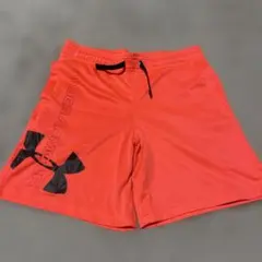 UNDER ARMOUR キッズ ハーフパンツ オレンジ