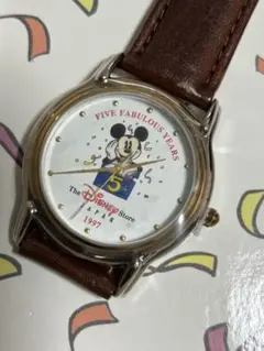 ☆ディズニーストアジャパン５周年記念腕時計