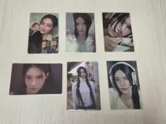 ILLIT トレカ 5種 ×10 ユニバ SUPER REAL ME ① - メルカリ