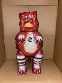 安楽安作 ササカマビクチー 赤 未開封 メディコムトイ M1号 ベアモデル