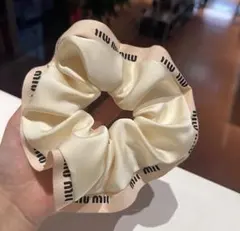 Item thumbnail for item c7f7a05d-e1df-4987-816c-8a148c759713