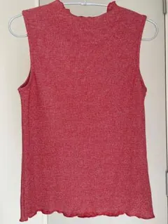 フリルネック Tシャツ