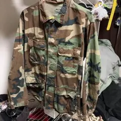 タイ軍放出 迷彩ジャケット・パンツ上下セット - メルカリ