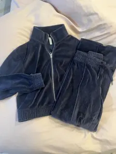H＆M ネイビーベロアセットアップ