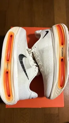 NIKE VOMERO PREMIUM　ボメロプレミアム 26.5cm