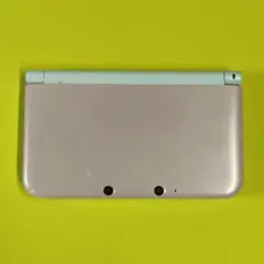 Item thumbnail for item ab5c4785-0a6d-43de-8137-56bd5bdb4c2e