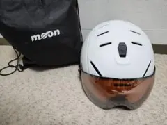 moon スキー スノボ 用 バイザー付ヘルメット XL ホワイト 収納バッグ付