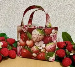 ❤︎いちご柄❤︎ミニトートバッグ❤︎ハンドメイド❤︎