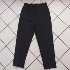テーパード カジュアルパンツ
