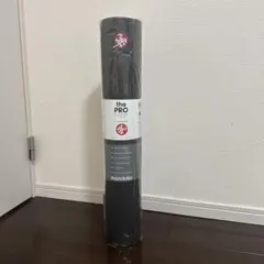 Manduka the PRO mat ヨガマット ブラック６ミリのサムネイル