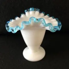 ウランガラス オパールセント 水色フリル コンポート 菓子鉢 骨董 ウランガラス オパールセント 水色フリル コンポート 菓子鉢 骨董